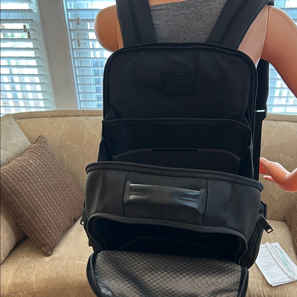 Tumi Backpack - image 6